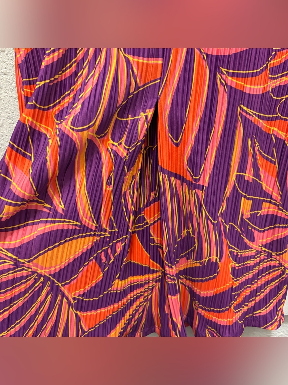 Cable & Gauge Purple & Orange Pleated V-Neck Tank Top NWT Large - Picture 3 of 6